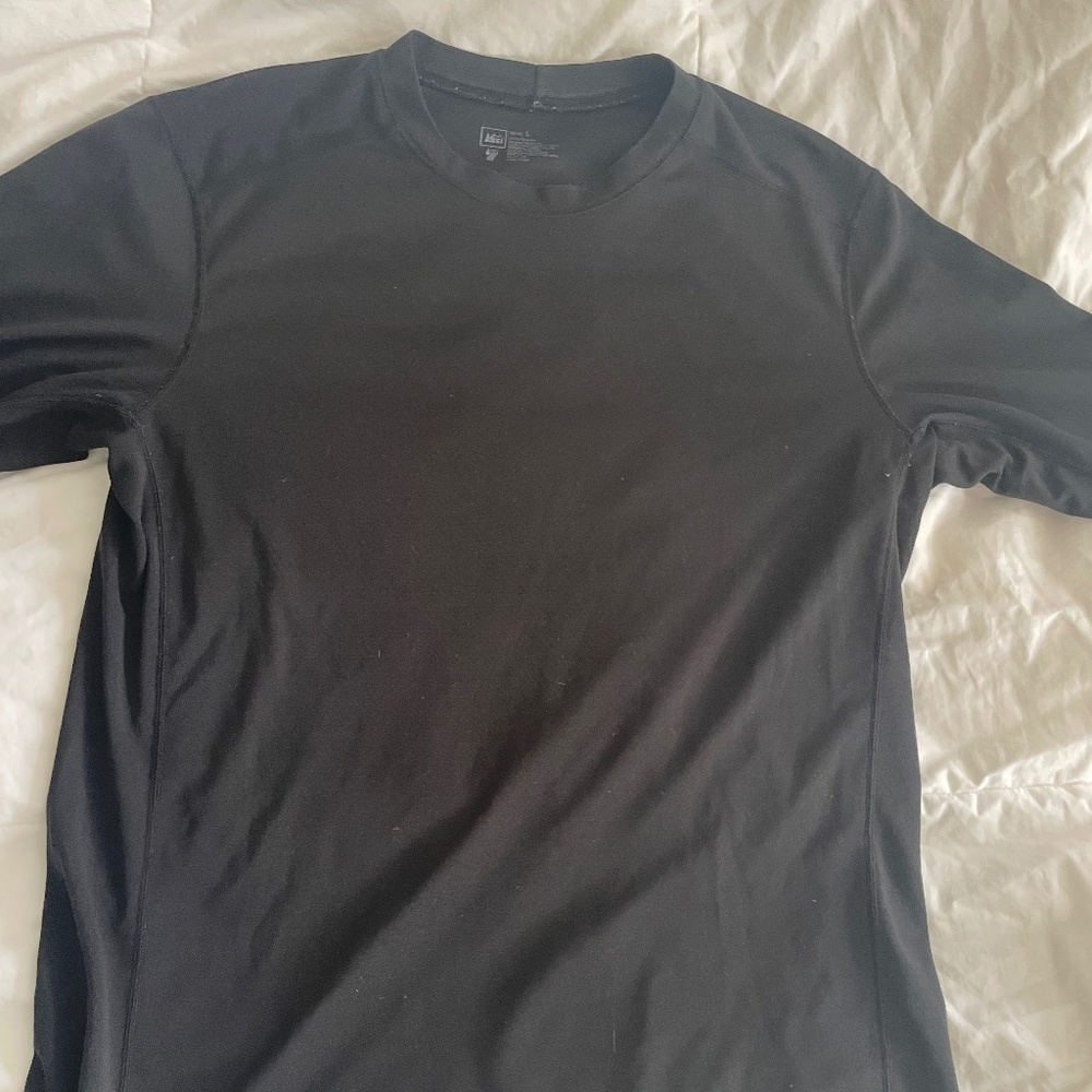 REI Mens Black Base Layer Large